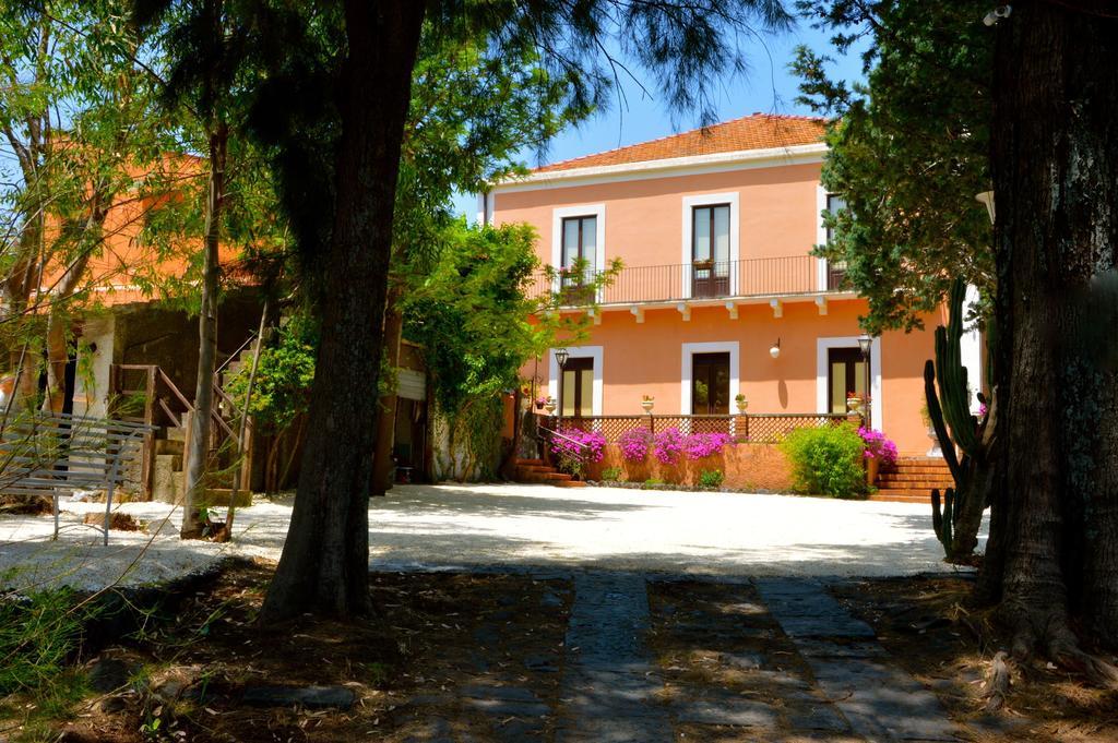 Villa Bonaccorso - Antica E Maestosa Villa Con Piscina Ai Piedi Dell'Etna Виагранде Экстерьер фото