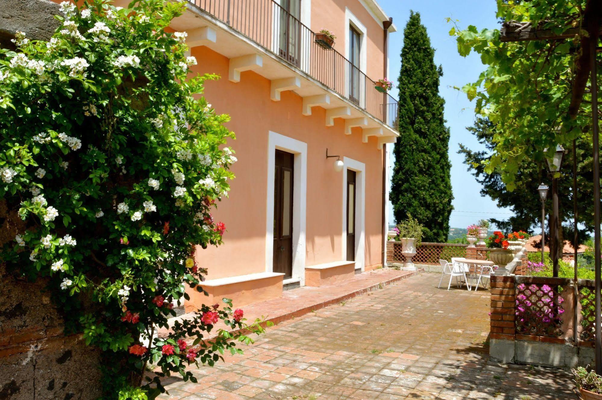 Villa Bonaccorso - Antica E Maestosa Villa Con Piscina Ai Piedi Dell'Etna Виагранде Экстерьер фото